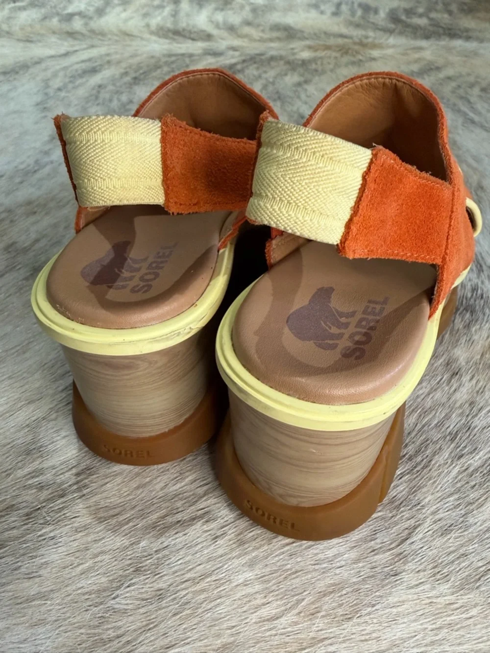 Sorel Kinetic Impact Slingback Sandals Orange Suede Platform Size 6